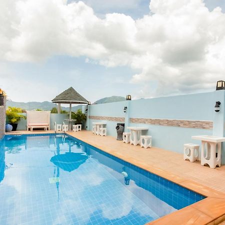 De42 Hotel Кату Екстериор снимка