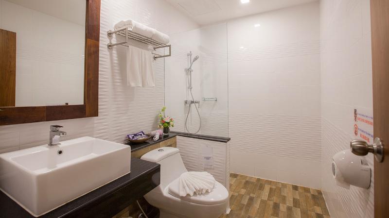 De42 Hotel Кату Екстериор снимка