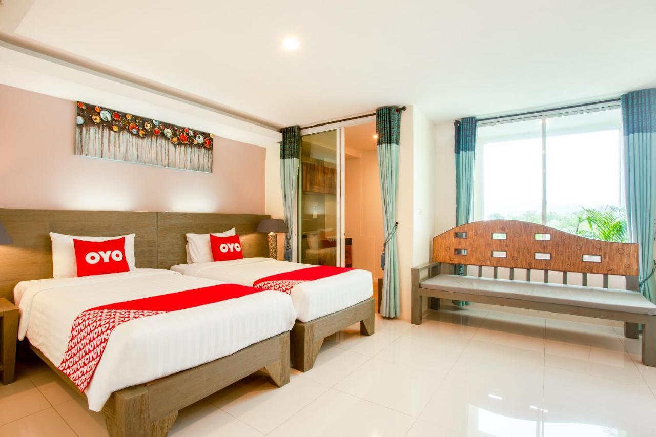 De42 Hotel Кату Екстериор снимка
